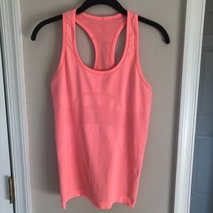 Lululemon Run: Swiftly Racerback SZ 6